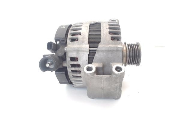 Recambio de alternador para peugeot 5008 1.6 premium referencia OEM IAM 0986048740  