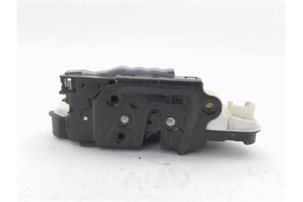 Recambio de cierre electromagnetico delantero izquierdo para volkswagen up! (121) 1.0 black up! referencia OEM IAM 1S1837015B  