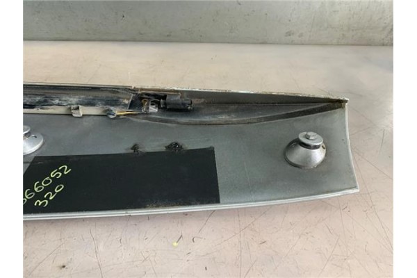 Recambio de aleron trasero para bmw serie 3 touring (e46) 2.2 320i referencia OEM IAM 51718235987 8235987 