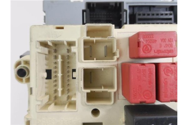 Recambio de caja reles para fiat stilo (192) 1.6 16v (192_xb1a) referencia OEM IAM 51711819 501209520040 