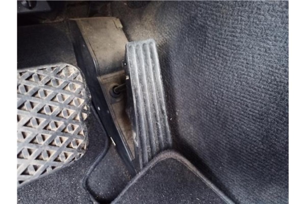 Recambio de pedal acelerador para bmw serie 3 touring (e46) 2.2 320i referencia OEM IAM 35426786281  