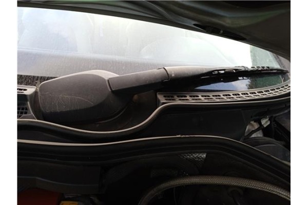Recambio de brazo limpiaparabrisas delantero para mercedes-benz clk (bm 208) coupe 2.0 200 compressor (evo) (208.344) referencia