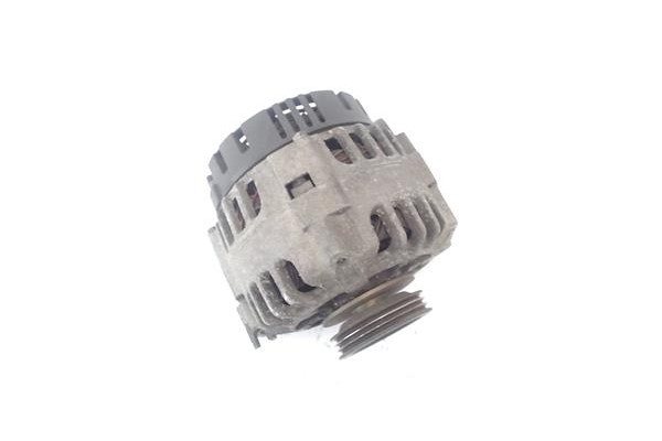Recambio de alternador para renault clio ii fase ii (b/cb0) 1.2 base authentique referencia OEM IAM 7700437090 SG9B035 