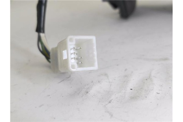 Recambio de retrovisor electrico derecho para dacia sandero ii 1.2 ambiance referencia OEM IAM 963011787R  