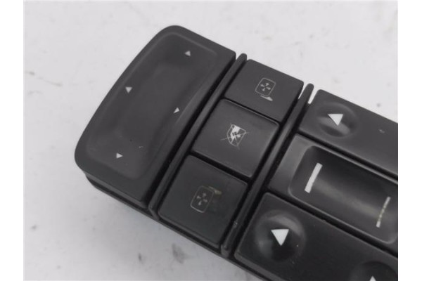 Recambio de mando elevalunas delantero izquierdo para opel vectra c berlina 1.9 elegance referencia OEM IAM 09185954 687833988 