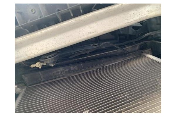 Recambio de refuerzo paragolpes para renault clio iii 1.5 dci (c/br1g) referencia OEM IAM 8200124595  