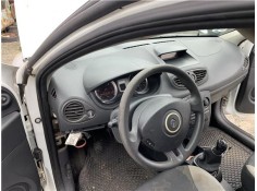 Recambio de salpicadero para renault clio iii 1.5 dci (c/br1g) referencia OEM IAM 8200407575  