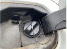 Recambio de tapon combustible para renault clio iii 1.5 dci (c/br1g) referencia OEM IAM 7700431898  