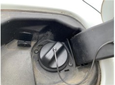 Recambio de tapon combustible para renault clio iii 1.5 dci (c/br1g) referencia OEM IAM 7700431898  