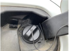 Recambio de tapon combustible para renault clio iii 1.5 dci (c/br1g) referencia OEM IAM 7700431898  