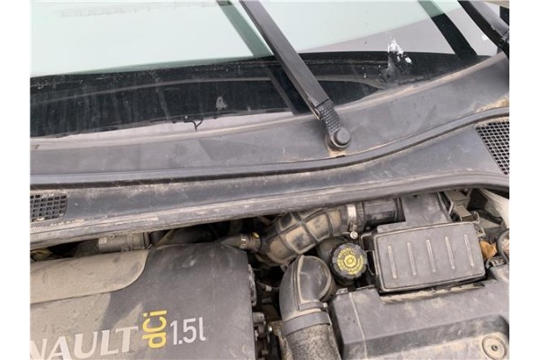 Recambio de torpedo para renault clio iii 1.5 dci (c/br1g) referencia OEM IAM 8200290131  