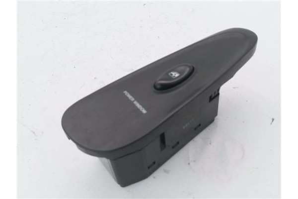 Recambio de mando elevalunas delantero derecho para hyundai coupe (j2) 2.0 referencia OEM IAM 9358027000  