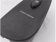 Recambio de mando elevalunas delantero derecho para hyundai coupe (j2) 2.0 referencia OEM IAM 9358027000  