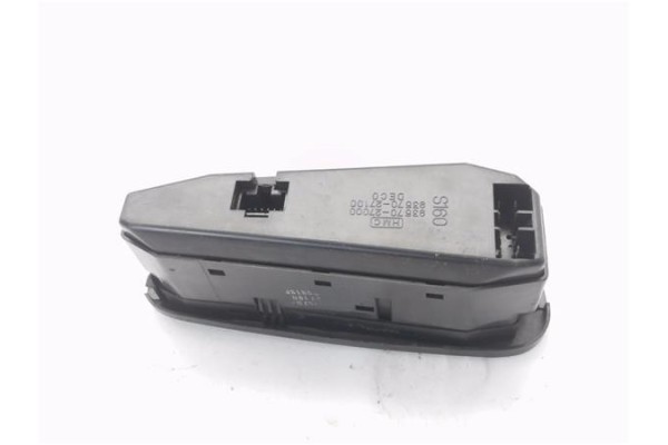 Recambio de mando elevalunas delantero izquierdo para hyundai coupe (j2) 2.0 referencia OEM IAM 9357027000 9357027100 