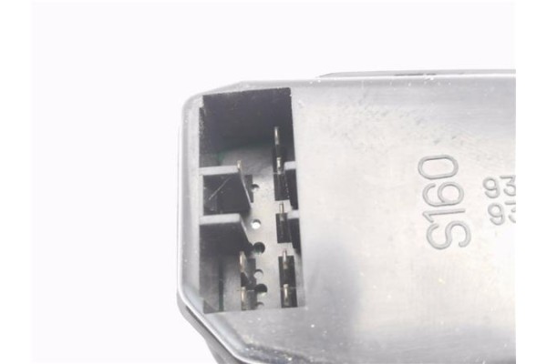 Recambio de mando elevalunas delantero izquierdo para hyundai coupe (j2) 2.0 referencia OEM IAM 9357027000 9357027100 