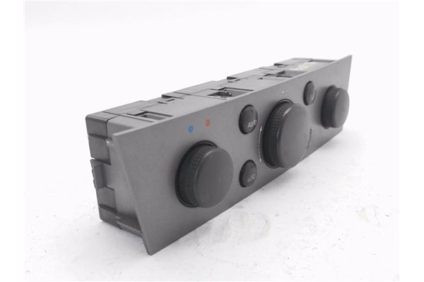 Recambio de mandos calefaccion / a.a. para opel vectra c berlina 1.9 elegance referencia OEM IAM 13138196 69560002 