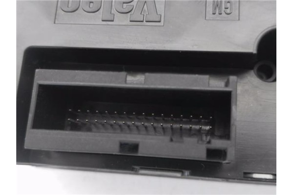 Recambio de mandos calefaccion / a.a. para opel vectra c berlina 1.9 elegance referencia OEM IAM 13138196 69560002 