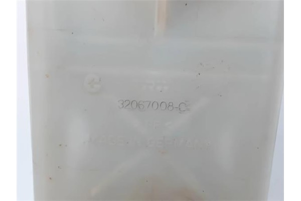 Recambio de bomba freno para nissan primastar furgón (x83) dci 80 referencia OEM IAM 32067008C  
