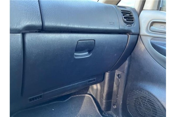 Recambio de guantera salpicadero para hyundai h-1 furgón 2.5 crdi referencia OEM IAM 845104A000LK  