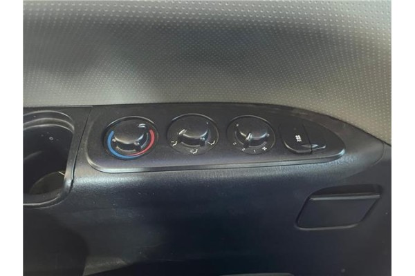 Recambio de mandos calefaccion / a.a. para hyundai h-1 furgón 2.5 crdi referencia OEM IAM 972804A100 971794A000 