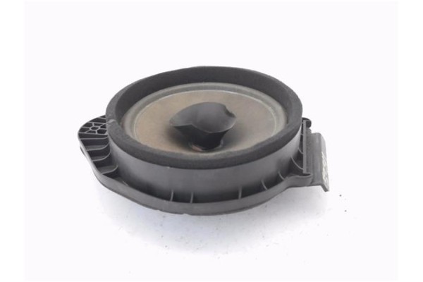 Recambio de altavoces para opel astra j 1.6 referencia OEM IAM 13257499 1781181 