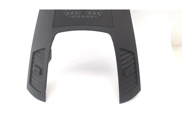 Recambio de rejilla entrada de aire para opel zafira 1.7 cdti referencia OEM IAM 13150253 331985437 