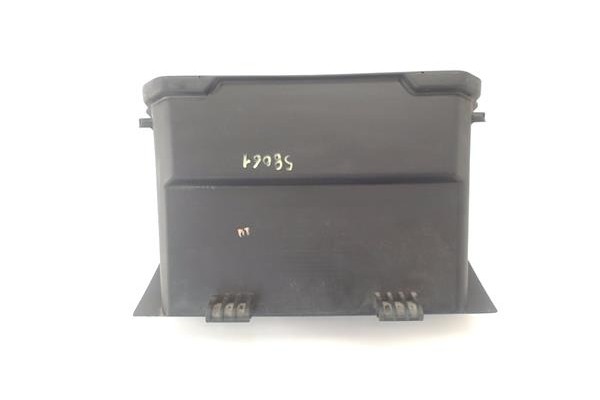 Recambio de tapa guantera para mitsubishi montero pinin (h6_w, h7_w) 1.8 gdi (h66w) referencia OEM IAM MR471250  