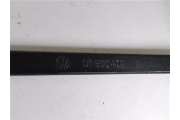 Recambio de brazo limpiaparabrisas delantero izquierdo para volkswagen bora berlina (1j2) 1.9 conceptline referencia OEM IAM 1J1
