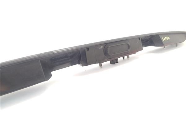Recambio de moldura porton trasero para citroen xsara picasso 2.0 hdi referencia OEM IAM 9635595877F  