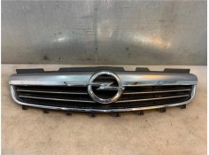 Recambio de rejilla capo para opel zafira 1.7 cdti referencia OEM IAM 13247331  
