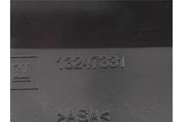 Recambio de rejilla capo para opel zafira 1.7 cdti referencia OEM IAM 13247331  