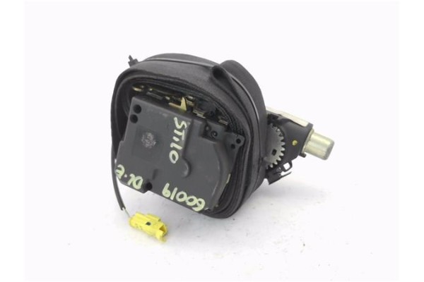 Recambio de cinturon seguridad delantero izquierdo para fiat stilo (192) 1.6 16v (192_xb1a) referencia OEM IAM 33021173  