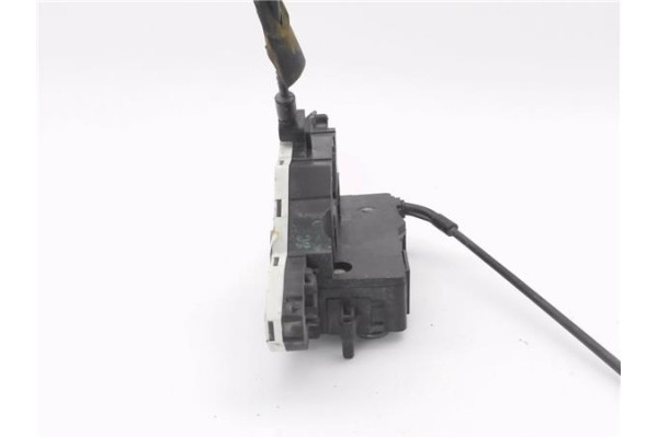 Recambio de cierre electromagnetico delantero derecho para peugeot 207 1.4 confort referencia OEM IAM 24094158  