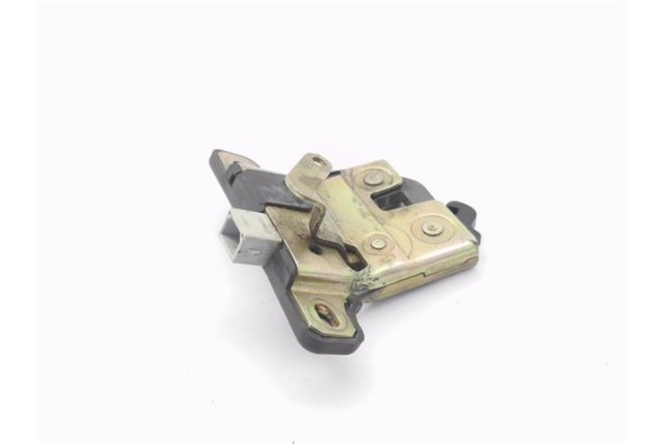 Recambio de cerradura porton para seat toledo (1m2) 1.9 tdi referencia OEM IAM 3D5827505D  