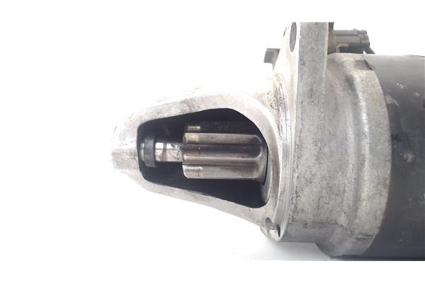 Recambio de motor arranque para nissan sunny berlina (n14) 1.6 i referencia OEM IAM 2330074Y00  