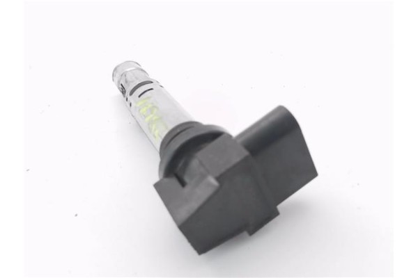 Recambio de bobina encendido para volkswagen polo iv (9n1) 1.4 16v referencia OEM IAM R0401S00400  