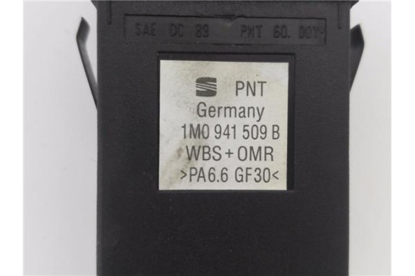Recambio de interruptor luces emergencia para seat toledo (1m2) 1.9 tdi referencia OEM IAM 1M0941509B  