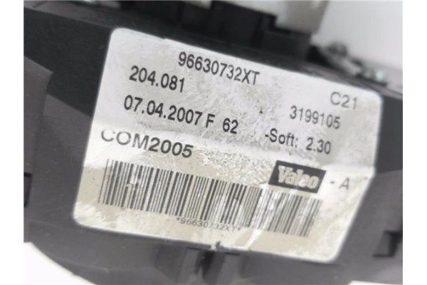Recambio de mando intermitencia para peugeot 207 1.4 confort referencia OEM IAM 96630732XT  