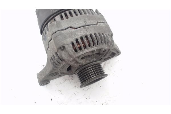 Recambio de alternador para nissan micra (k11) 1.0 referencia OEM IAM 231005F600 123110007 