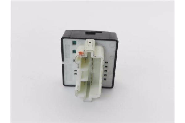 Recambio de mando retrovisor electrico para mitsubishi space star (a00) 1.2 motion referencia OEM IAM 183570  