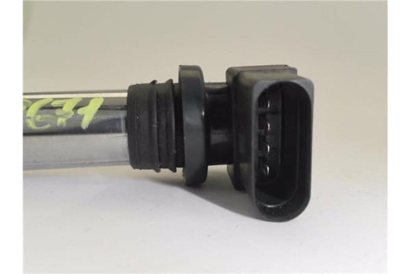 Recambio de bobina encendido para volkswagen polo iv (9n1) 1.4 16v referencia OEM IAM R0401S00400  