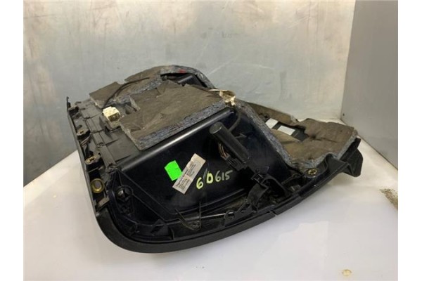 Recambio de guantera salpicadero para audi a3 sportback (8pa) 2.0 tdi ambiente referencia OEM IAM 8P1857035  