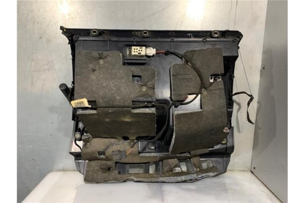 Recambio de guantera salpicadero para audi a3 sportback (8pa) 2.0 tdi ambiente referencia OEM IAM 8P1857035  