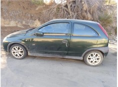 opel corsa c del año 2001