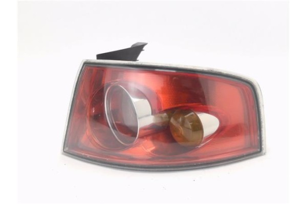 Recambio de piloto trasero derecho para seat ibiza (6l1) 1.9 sdi referencia OEM IAM 6L6945096C 6L6945112B 