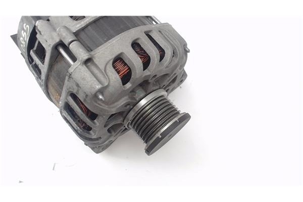 Recambio de alternador para renault captur i 1.2 intens referencia OEM IAM 231006677RA TG12S272 
