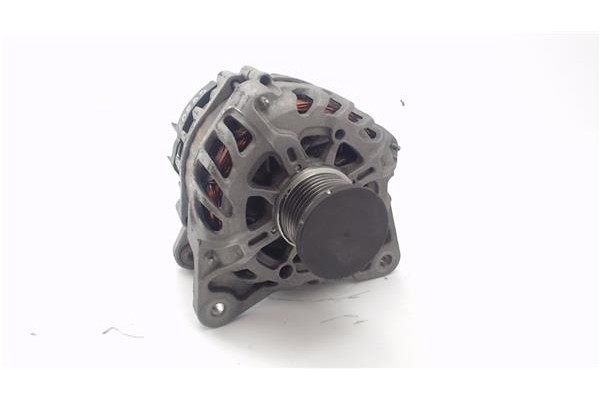 Recambio de alternador para renault captur i 1.2 intens referencia OEM IAM 231006677RA TG12S272 