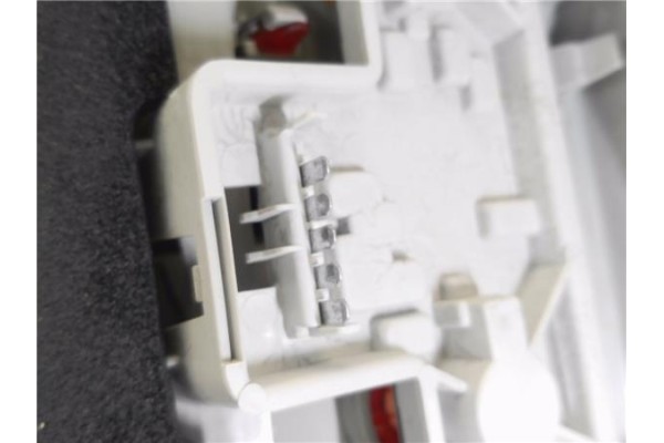 Recambio de piloto trasero izquierdo para opel zafira 1.7 cdti referencia OEM IAM 13349825  