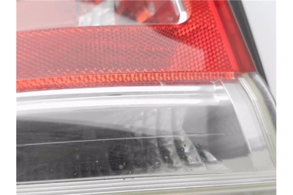 Recambio de piloto trasero izquierdo para opel zafira 1.7 cdti referencia OEM IAM 13349825  