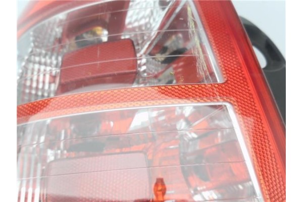 Recambio de piloto trasero izquierdo para opel zafira 1.7 cdti referencia OEM IAM 13349825  